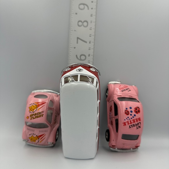 Lot of 3 vintage style Volkswagen - Beetle  - Van - Bus  toy vehicles - Picture 14 of 16